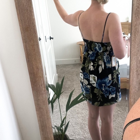 NWT HARLOW Black/Blue Floral Sundress - Picture 7 of 15